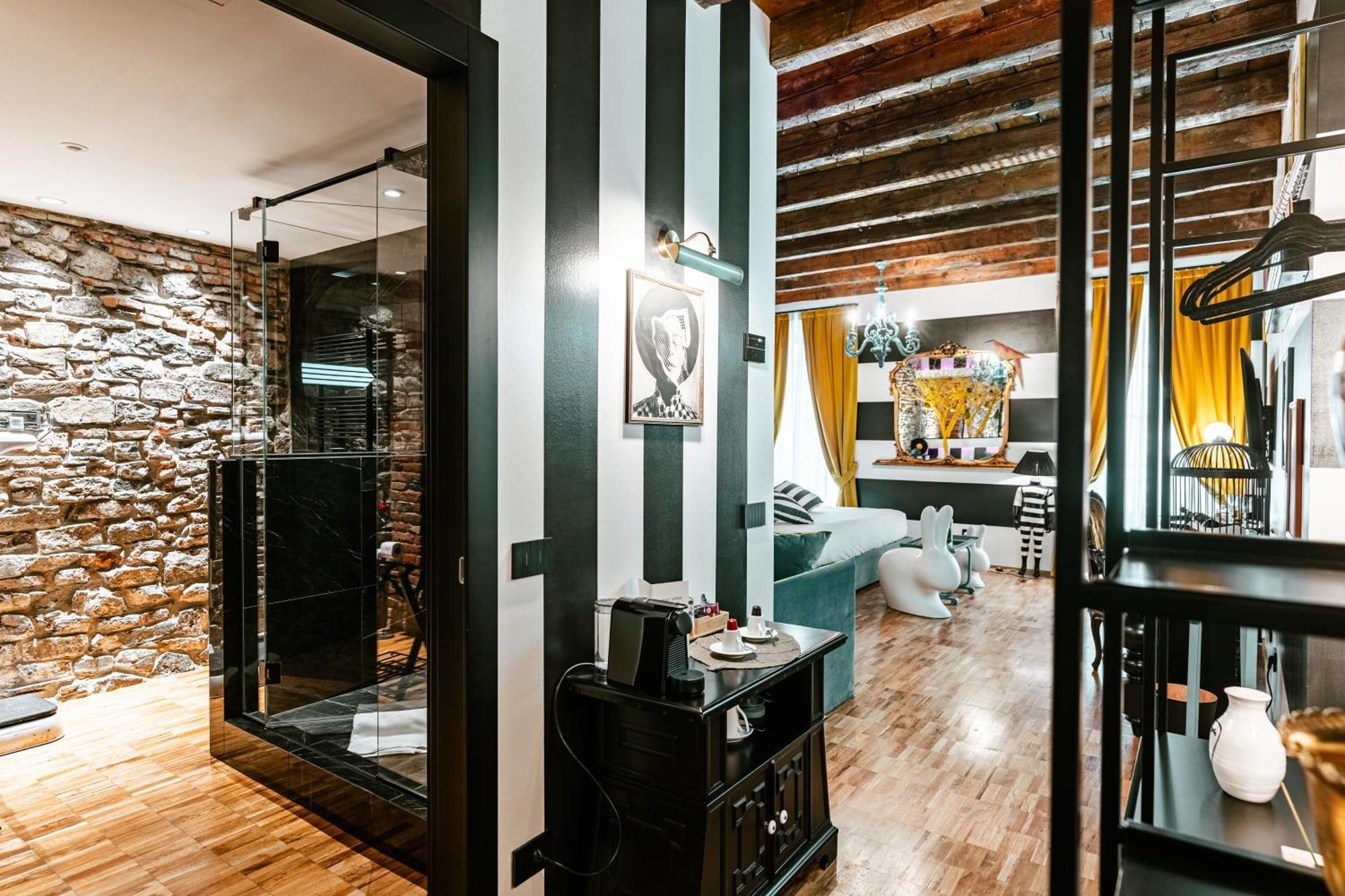 Aurum - Como Luxury Suites Pokoj fotografie